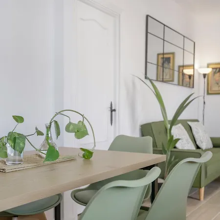 Appartement Mayo 1 *