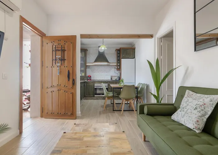 Mayo 1 * Conil De La Frontera